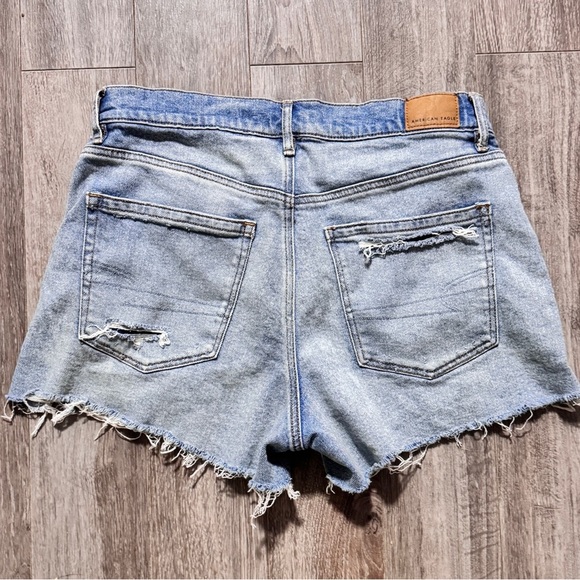 American Eagle Outfitters Light Blue Distressed Jean Shorts - Picture 2 of 2